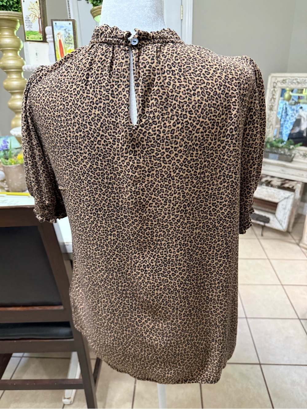 Amazon Essentials Leopard Print Top in Tan and Black - Picture 5 of 6